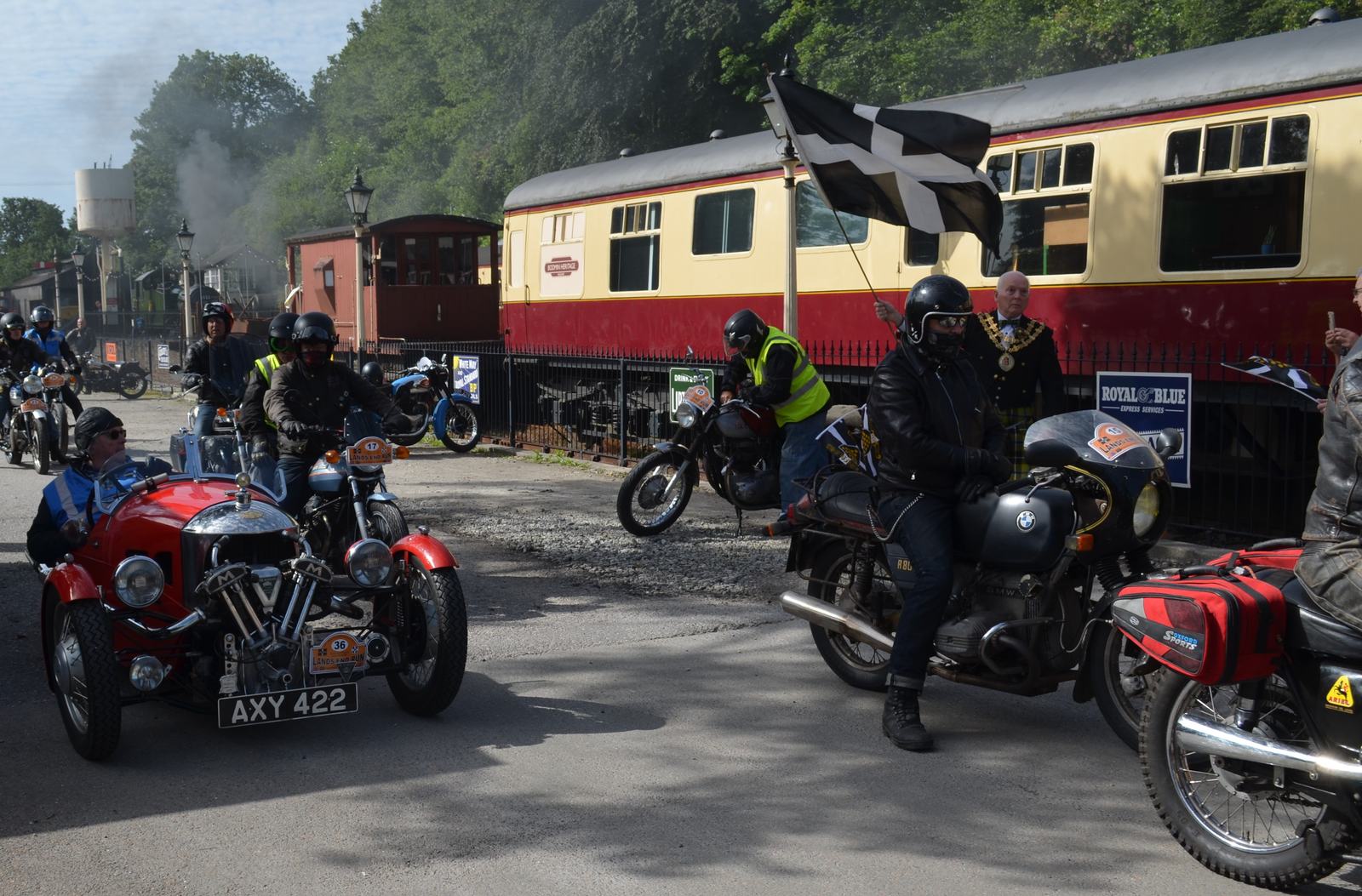 2026 Lands End Run flagged off by Mayor of Bodmin